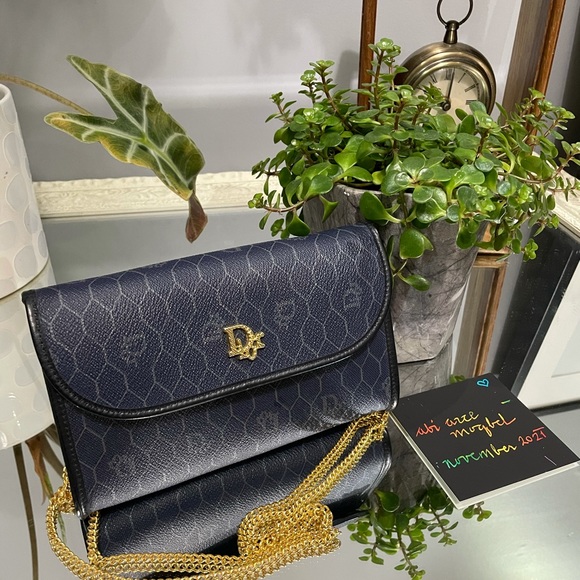 🌷SOLD on IG🌷Vintage dior clutch/crossbody - Picture 4 of 10